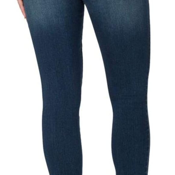 Signature by Levi Strauss & Co. Gold Label Women's Pull-on Skinny Jeans - Picture 2 of 5
